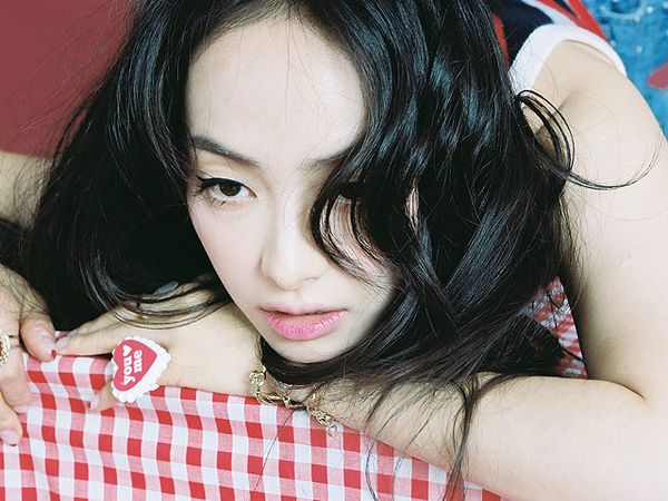 Akhirnya! Siap Comeback, f(x) Rilis Foto Teaser Victoria