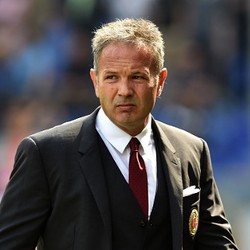 Berlusconi Tak Jamin Masa Depan Mihajlovic di Milan
