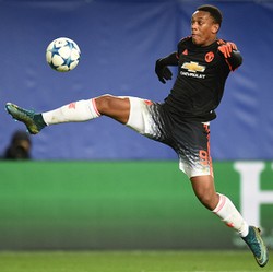 Martial Kini Cetak Sudah 5 Gol untuk MU, Nama Ronaldo Disebut-sebut