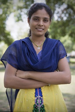 Dinikahkan Sejak Usia 11 Bulan, Wanita Ini Perjuangkan Kebebasannya