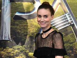 Protes Rooney Mara Soal Perbedaan Bayaran Aktor Pria dan Wanita