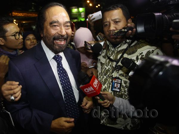 Surya Paloh Minta Diperiksa KPK
