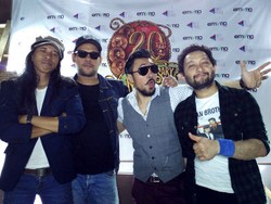 Album dan Kejutan Istimewa di Umur Baru Naif