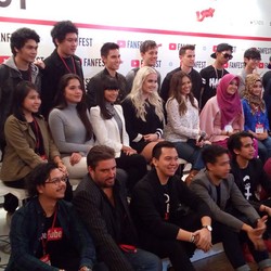 YouTuber Lokal-Asing Beradu Aksi