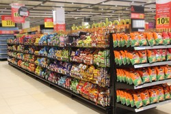 Beli Cemilan di Carrefour, Beli Dua Gratis Satu