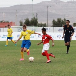 Nikmati Saja Permainan, Dik