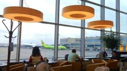 Penerbangan Langsung antara Ukraina-Rusia Dihentikan