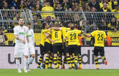 Trigol Aubameyang Bawa Dortmund Hantam Augsburg 5-1