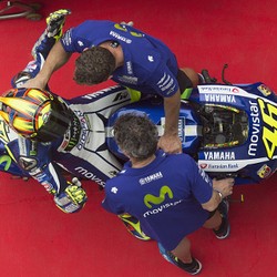 Rossi Dihukum, Harus Start dari Posisi Terakhir di Valencia