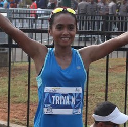 Triyaningsih Bersyukur dengan Hasil di Jakarta Marathon 2015