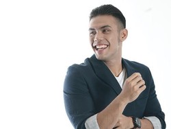 Single Baru, Eros Tjokro Bawa Nama Oddie Agam hingga Itang Yunasz