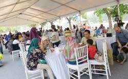 Harapan Pengunjung: Tahun Depan Lebih Banyak Makanan Enak dan Artis Top