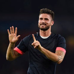 Giroud Tak Masalah dengan Kebijakan Rotasi Wenger