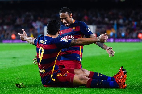 Tiga Gol Suarez Antar Barca Tempel Madrid