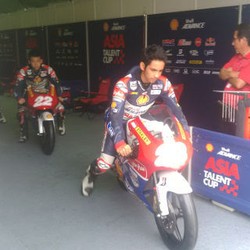 Mengintip Aksi Dua Pebalap Muda Indonesia di Sepang