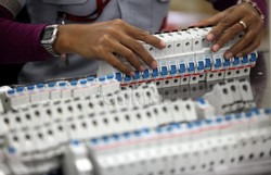 Subsidi 23 Juta Pelanggan PLN Dicabut Dalam 2 Bulan, Mungkinkah?