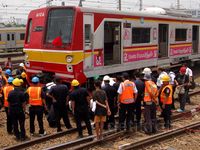 KRL Anjlok di Manggarai