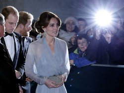 Royally Beautiful! Kate Middleton Anggun Bergaun Menerawang