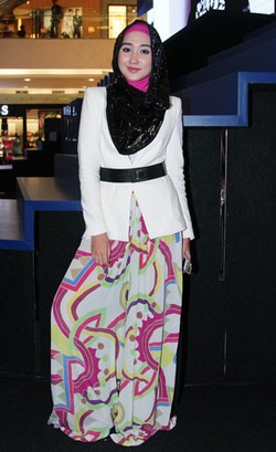 Menurut Dian Pelangi, Putih Akan Menjadi Tren Warna 2016