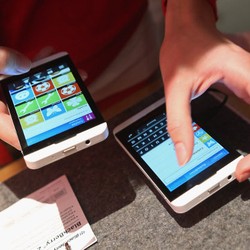 BlackBerry Janji Tak akan Anaktirikan BB10