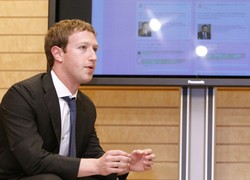 Zuckerberg Tampil Memukau dengan Bahasa Mandarin