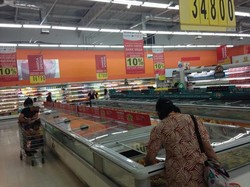 Yuk Belanja, Carrefour Banting Harga Makanan Beku Hingga Kotak Penyimpanan