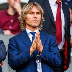 Nedved Belum Berpikir Jadi Pelatih