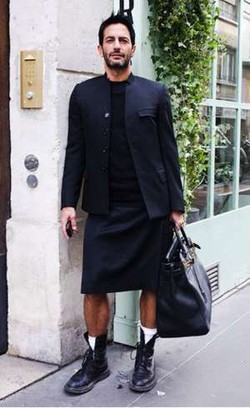 Marc Jacobs Dikabarkan Gelar Pesta Seks