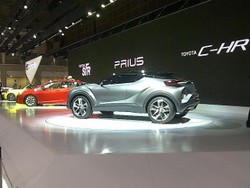 Kapan C-HR ke Indonesia, Toyota?