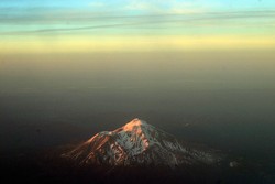 Gunung Shasta di Amerika & Mitos Asal Muasal Manusia