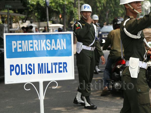 Polisi Militer Razia Kendaraan Berstiker TNI