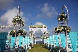 5 Alasan Untuk Menggelar Pernikahan di Luar Kota