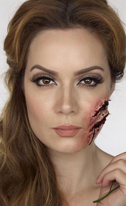 Foto: Ketika Cinderella Hingga Elsa Frozen Tampil dengan Luka Menyeramkan