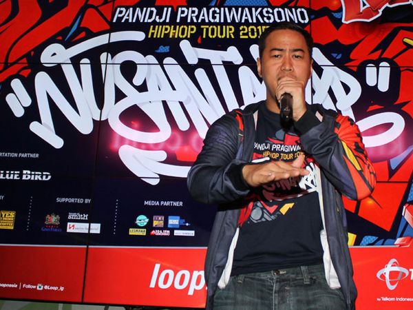 Pandji Pragiwaksono Gelar Tur Hiphop