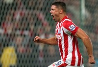 Jonathan Walters merayakan gol yang dibuatnya di menit ke-52. Alex Morton/Reuters/detikFoto.