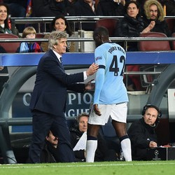 Karena Pellegrini, Yaya Toure Bertahan di City