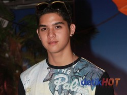 Jadi Idola Banyak Cewek, Al Ghazali Masih Betah Jomblo