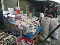 Jual Produk Tidak Ber-SNI, Pedagang Pasar Poncol Tak Risau Dirazia