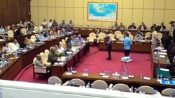 Susi, Amran, dan Siti Ngebut Bahas Anggaran di DPR