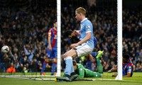 Kevin De Bruyne membobol gawang Crystal Palace di menit 44. Andrew Yates/Reuters/detikFoto.