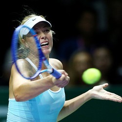 Kalahkan Pennetta, Sharapova Jejak Semifinal