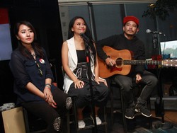 Pernah Bareng di Panggung, Kotak Ingin Kolaborasi dengan Iwan Fals di Album