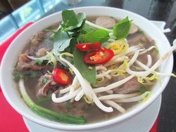 Ini Cara Menikmati Pho agar Lebih Enak dan Segar