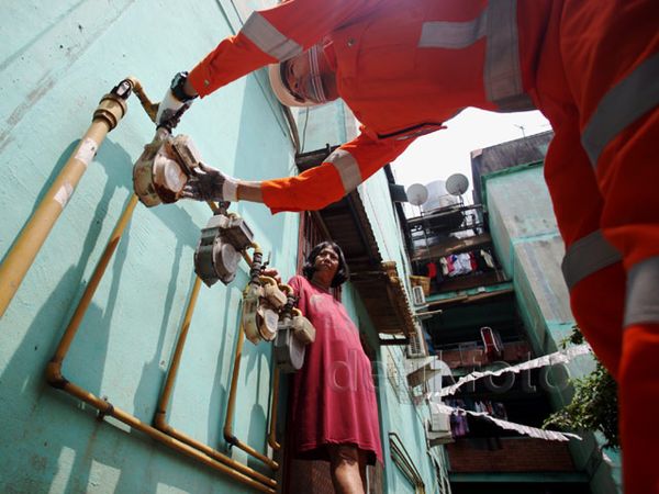Pemanfaatan Gas Bumi di Dapur Rumah Tangga