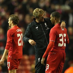 Klopp Tak Mau Terkecoh dengan Posisi Chelsea di Klasemen