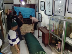 Suasana di Rumah Persemayaman Pak Raden