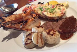 Ayo Berpesta Seafood dan Steak di Cs Sunday Brunch!