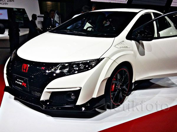 Bro, Civic Type R Terganas Nih..