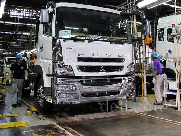 Bertandang ke Pabrik Truk Fuso di Kota Kelahirannya