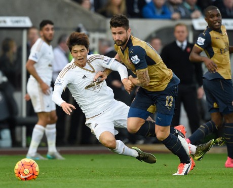 Arsenal Tekuk Swansea 3-0